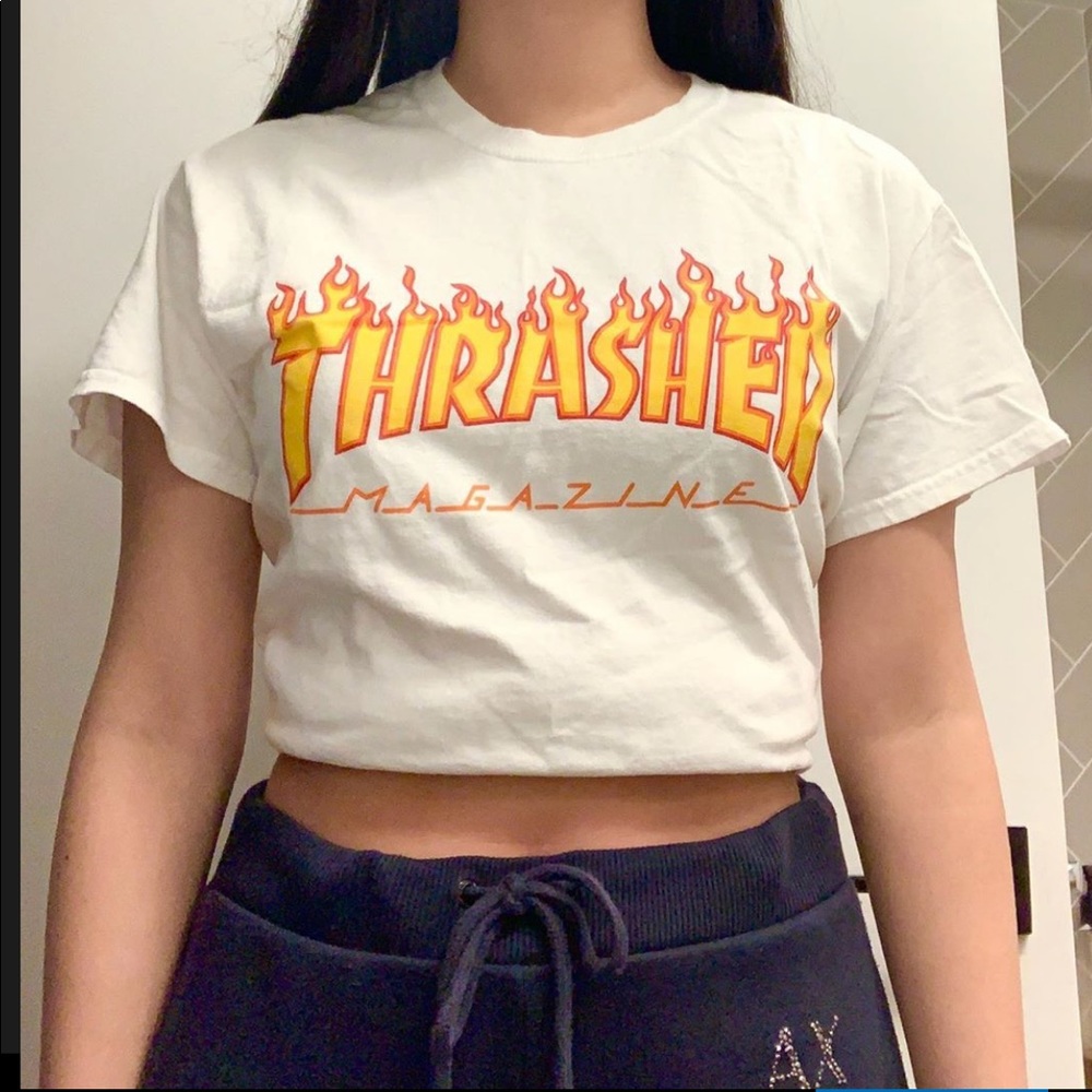 thrasher tee size small